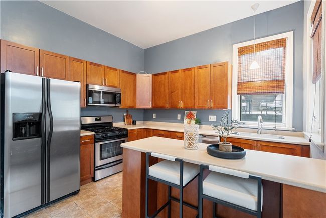 526 Armandale St, House other with 4 bedrooms, 3 bathrooms and 1 parking in Pittsburgh PA | Image 11