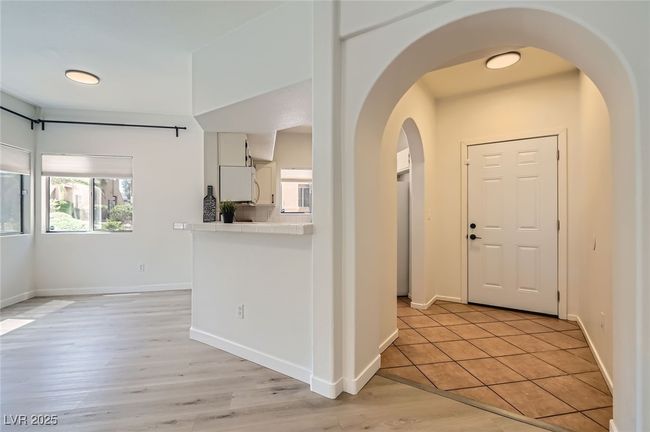 UNIT-112 - 900 Heavenly Hills Ct, Condo with 2 bedrooms, 2 bathrooms and null parking in Las Vegas NV | Image 5