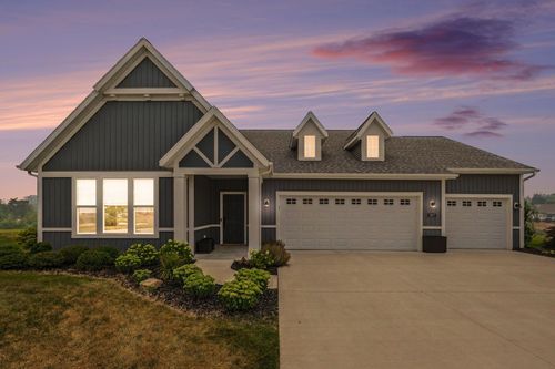 2887 Isle Grand Dr, Belmont, MI, 49306-9070 | Card Image