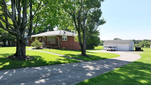 1894 Beal Rd, Mansfield, OH, 44903 | Card Image
