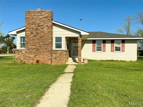 708 Locust St, Edgar Springs, MO, 65462-7401 | Card Image