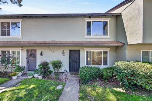 e-8828 La Riviera Dr, Sacramento, CA, 95826-2072 | Card Image
