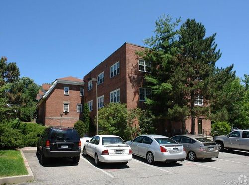 ste-13-2 Stowe Rd, Peekskill, NY, 10566-2582 | Card Image