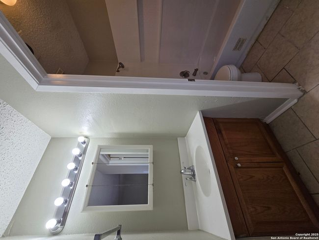 6911 Brookport, House other with 3 bedrooms, 2 bathrooms and null parking in Leon Valley TX | Image 9