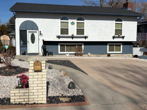 1817 E 18th St, Pueblo, CO, 81001 | Card Image