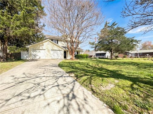 227 Brown Acres Rd, Griffin, GA, 30224-5234 | Card Image