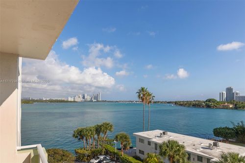 apt-5e-10350 W Bay Harbor Dr, Bay Harbor Islands, FL, 33154-1237 | Card Image