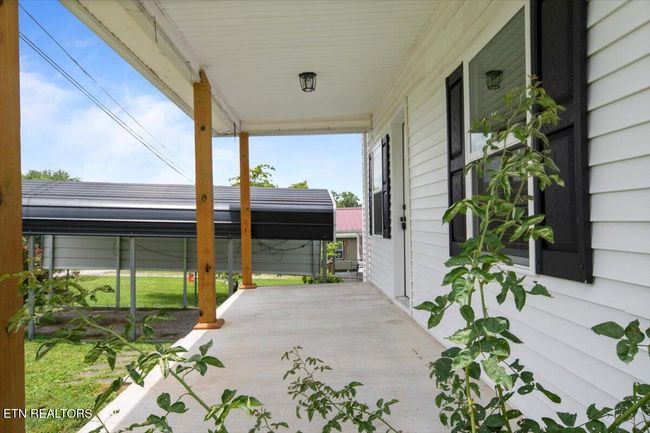 715 E Kentucky Ave, House other with 2 bedrooms, 1 bathrooms and null parking in La Follette TN | Image 26