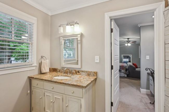 194 Locust St Nw, House other with 4 bedrooms, 4 bathrooms and 2 parking in Marietta GA | Image 30
