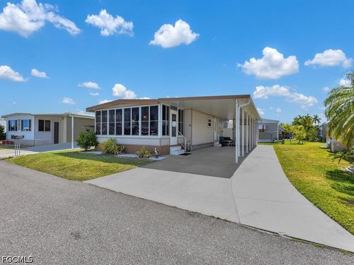 300 Shoreland Dr, FORT MYERS, FL, 33905-3161 | Card Image
