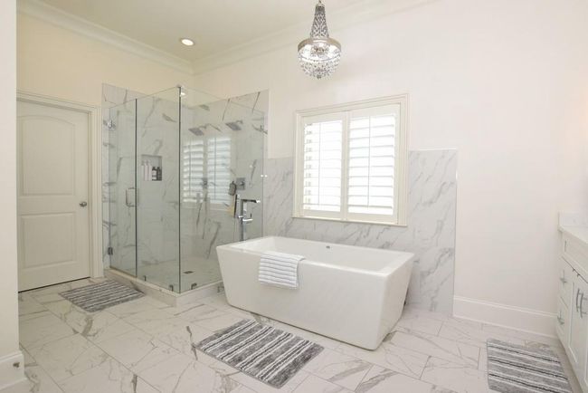 Primary bathroom | Image 21