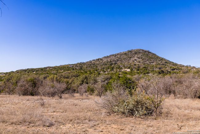 2400 Little Dry Frio Rd, Home with 0 bedrooms, 0 bathrooms and null parking in Rio Frio TX | Image 14