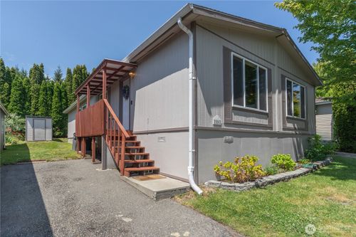 986 Nw Mahogany Ln, Silverdale, WA, 98383-8908 | Card Image