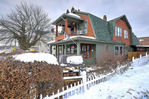 225 Meriden Rd, Waterbury, CT, 06705-1941 | Card Image