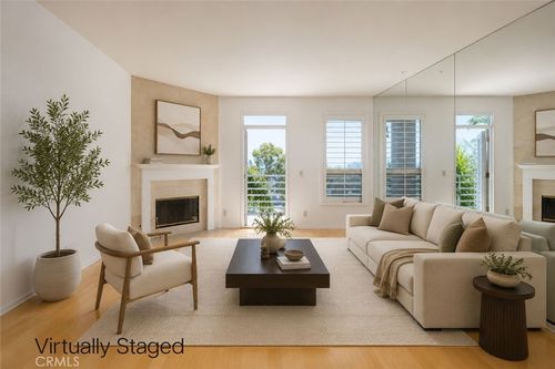 305-2604 E 20th St, Long Beach, CA, 90806-4907 | Card Image