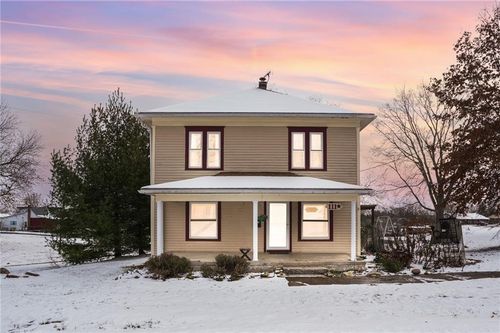 111 N Franklin St, Gallatin, MO, 64640-1113 | Card Image