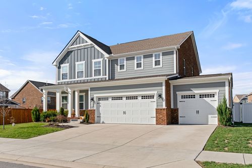 464 Rosy Dale Dr, Gallatin, TN, 37066-1757 | Card Image