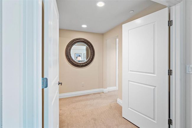 505 - 650 Collany Rd, Condo with 3 bedrooms, 4 bathrooms and null parking in Tierra Verde FL | Image 25