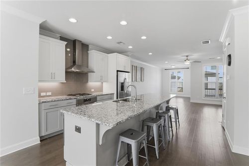 2051 Glenview Park Cir, Duluth, GA, 30097-8253 | Card Image