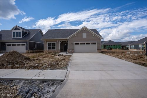278 Chestnut Ln, Fairlawn, OH, 44333-4725 | Card Image