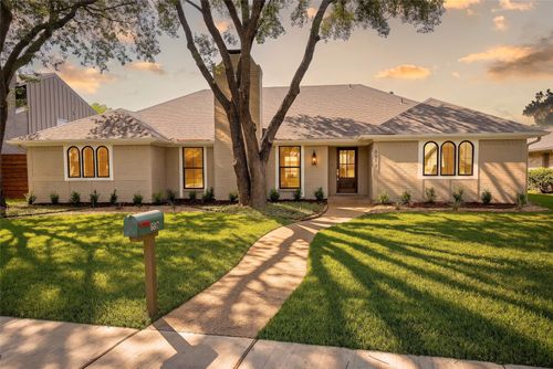 6817 Ledyard Dr, Dallas, TX, 75248-2210 | Card Image