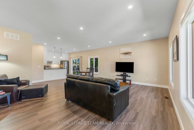 12 Simpson St, House attached with 2 bedrooms, 1 bathrooms and 2 parking in Cobden ON | Image 6