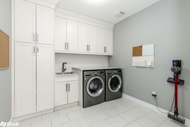 25 Mennill Drive, House other with 4 bedrooms, 4 bathrooms and 13 parking in Snow Valley ON | Image 21