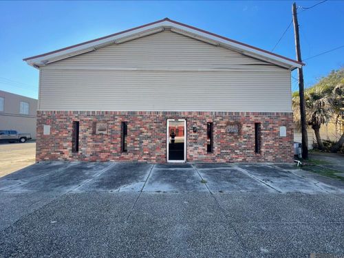 201 N Jefferson Ave, Port Allen, LA, 70767-2723 | Card Image