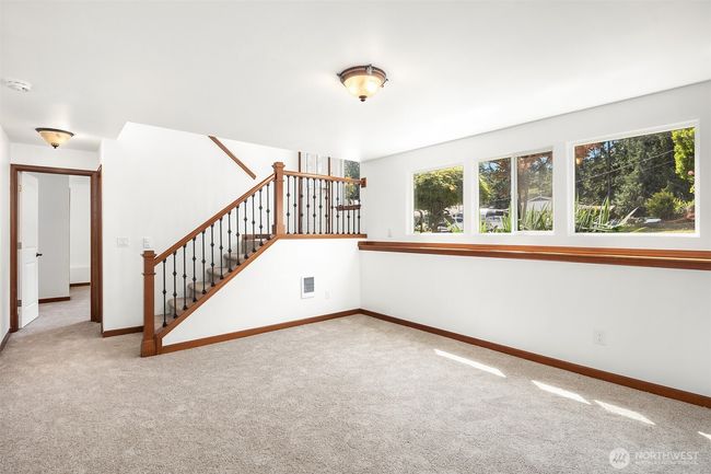 21310 Se 412 Th Pl, House other with 4 bedrooms, 2 bathrooms and 1 parking in Enumclaw WA | Image 18