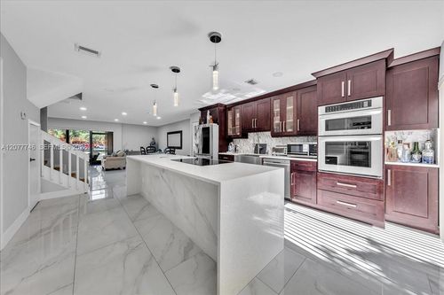 4543 Nw 90th Ave, Sunrise, FL, 33351-5353 | Card Image