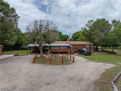17021 Shelby Ln, North Fort Myers, FL, 33917-7035 | Card Image