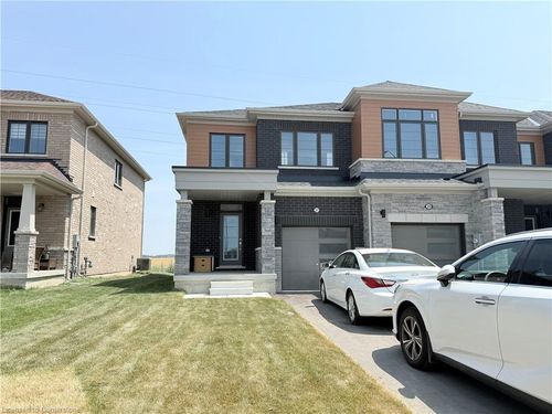 31 Niagara Dr, Thorold, ON, L2V0N7 | Card Image