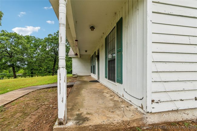 11730 W Highway 9, House other with 4 bedrooms, 2 bathrooms and null parking in Stigler OK | Image 27