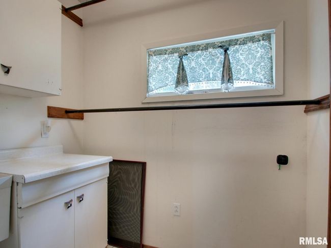 30049 Old Highway V, House other with 3 bedrooms, 2 bathrooms and null parking in La Grange MO | Image 23