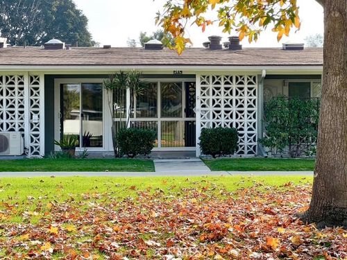 13660 Annandale Dr, Seal Beach, CA, 90740-5475 | Card Image