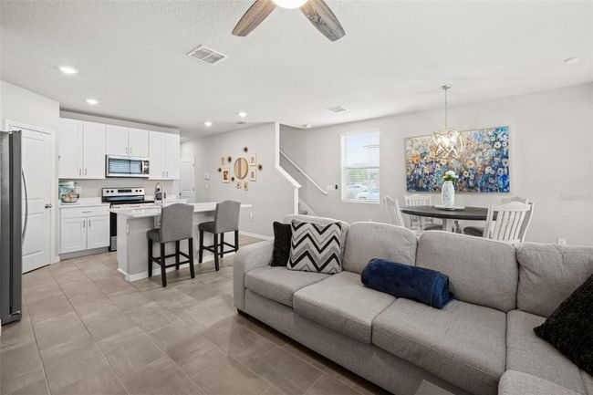 2760 Scarlet Bay Pl, Townhouse with 3 bedrooms, 3 bathrooms and null parking in BRANDON FL | Image 6