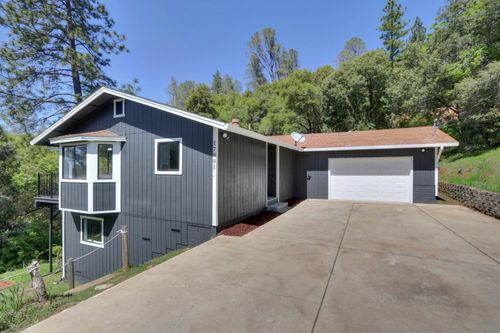 17841 Nills Way, Jackson, CA, 95642-9580 | Card Image