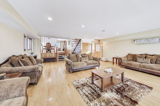 4238 N New England Ave, House other with 5 bedrooms, 3 bathrooms and 2 parking in Harwood Heights IL | Image 14