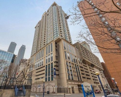 8 Park Rd, Toronto, ON, M4W3S5 | Card Image