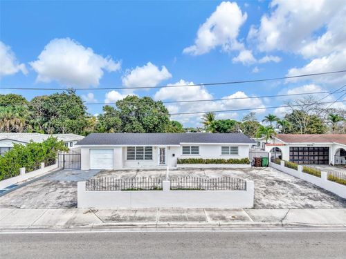 6325 W 12th Ave, Hialeah, FL, 33012-6412 | Card Image