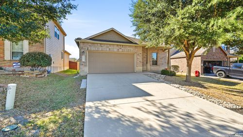 860 Highland Vis, New Braunfels, TX, 78130-6839 | Card Image