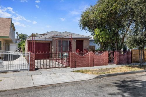 9821 Virginia Ave, South Gate, CA, 90280-4625 | Card Image