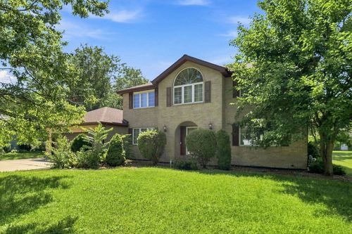 10 Hampton Ct, Crete, IL, 60417-1977 | Card Image