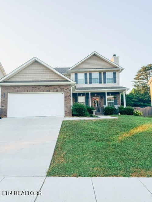 1147 Sky Top Ln, Powell, TN, 37849-3668 | Card Image