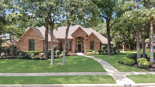 802 Brazos Dr, Southlake, TX, 76092-6001 | Card Image