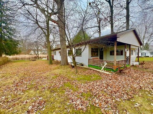 5386 Circle Dr, Reading, MI, 49274-9751 | Card Image