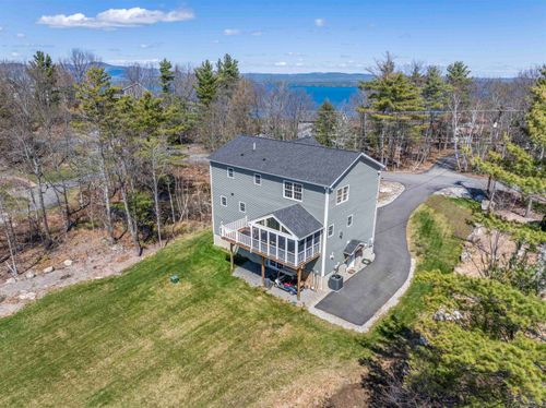 216 Mountain Dr, Gilford, NH, 03249-6786 | Card Image