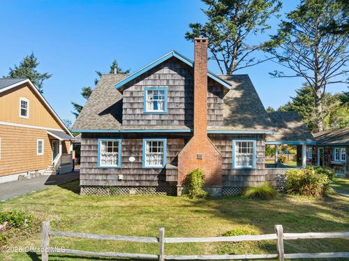 180 E Jackson Street, Cannon Beach, OR, 97110 | Card Image