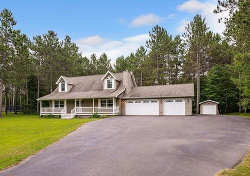 1310 Badger Dr, Cloquet, MN, 55720-2910 | Card Image