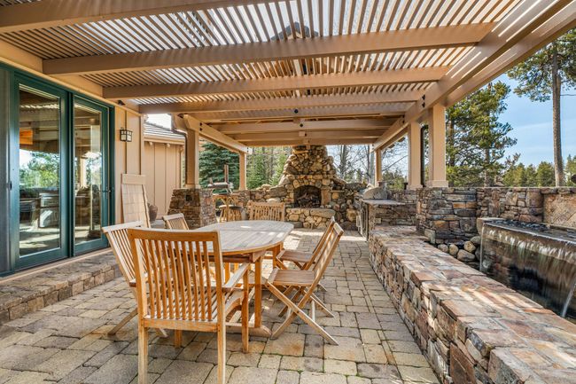 Patio | Image 18